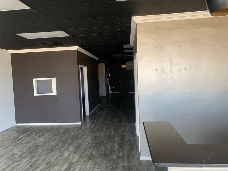 More Photos Of 5804-5814 NW 63rd St, Oklahoma City Unknown For Lease