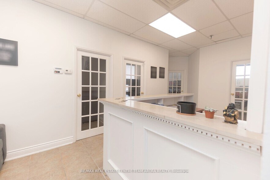 More Photos Of 90 Winges Rd, Vaughan Flex For Sale