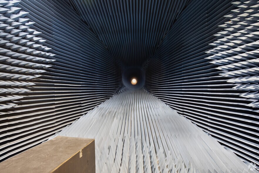 More Photos Of 18705 Madrone Pky, Morgan Hill Research And Development For Lease