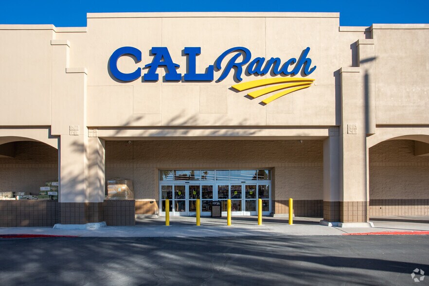 More Photos Of 6363-6383 E 22nd St, Tucson Unknown For Lease