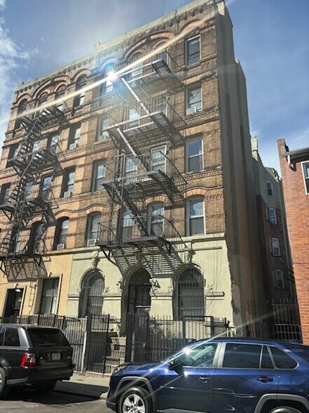 More Photos Of 717 E 5th St, New York Apartments For Sale