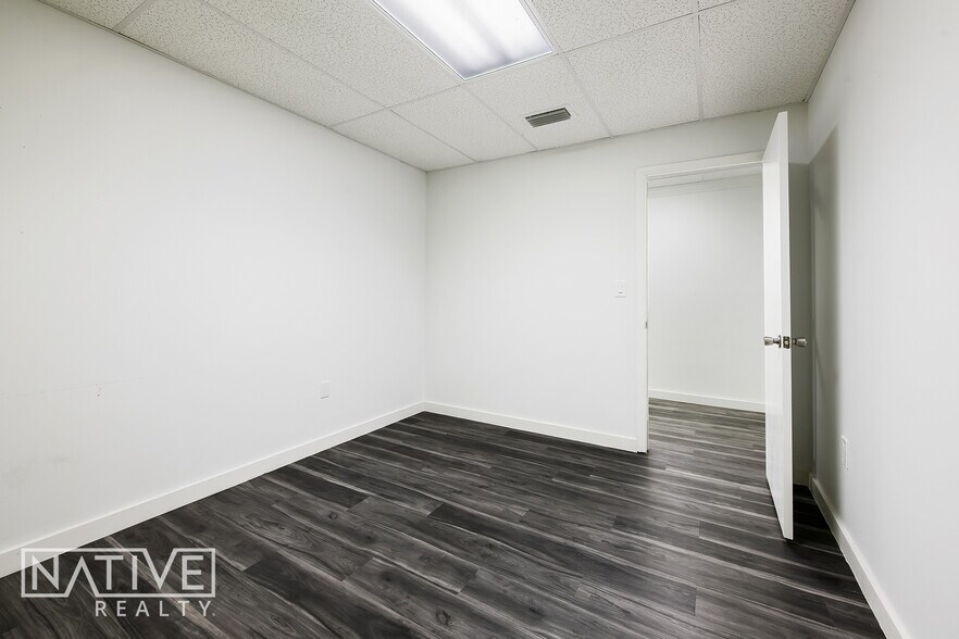 More Photos Of 2817 E Oakland Park Blvd, Fort Lauderdale Office For Sale