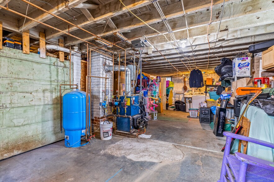 More Photos Of 7 Nason St, Sanford Apartments For Sale