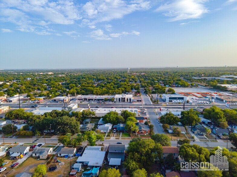 More Photos Of 1730 SW Military Dr, San Antonio Medical For Sale