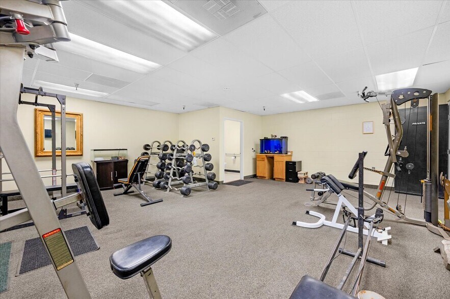 More Photos Of 5750 E Shields #102 ave, Fresno Industrial For Sale