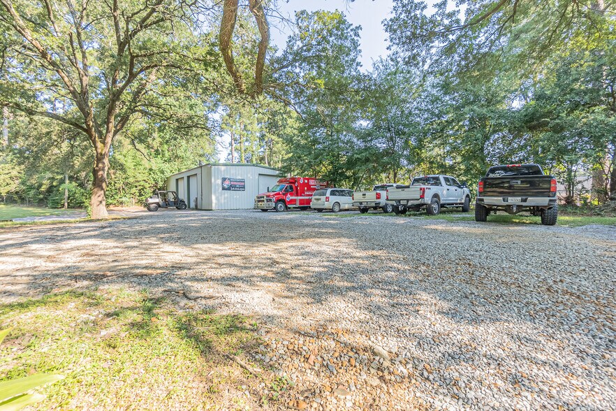 More Photos Of 2590 Military Hwy, Pineville Office For Sale