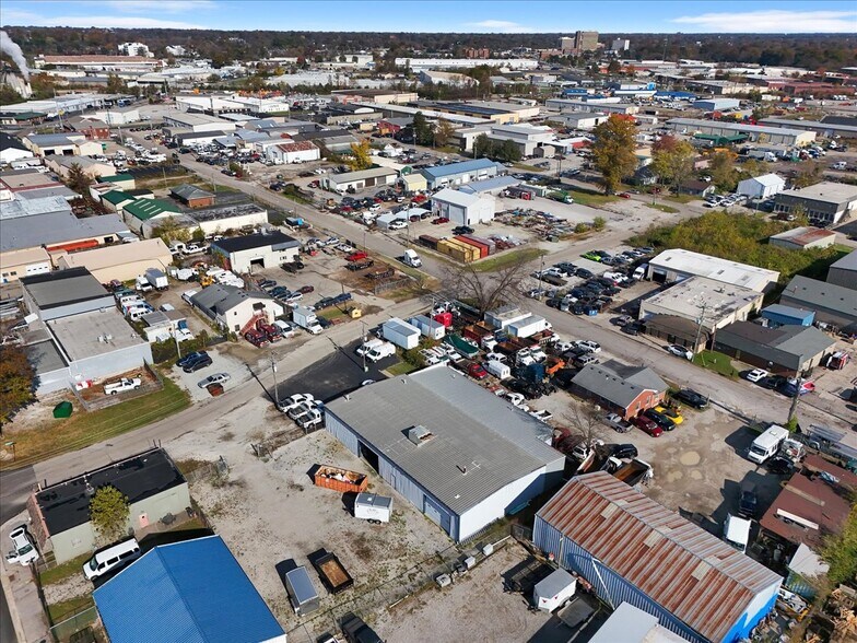 More Photos Of 1518 Petunia Ave, Louisville Warehouse For Sale