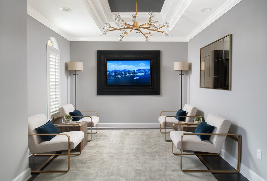 More Photos Of 10269 Mathog Rd, Riverview Office For Sale