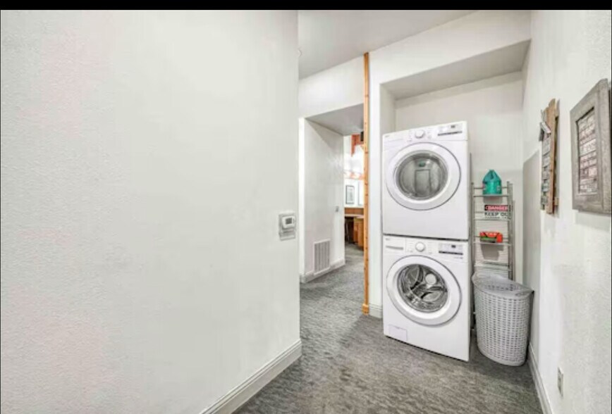 More Photos Of 41441 CA-168, Shaver Lake Specialty For Sale