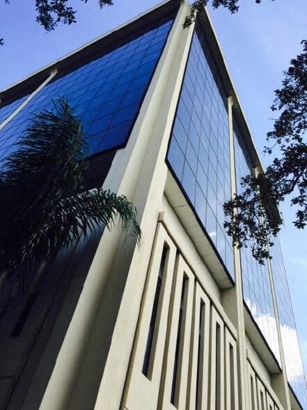 More Photos Of 2633 Napoleon Ave, New Orleans Medical For Lease