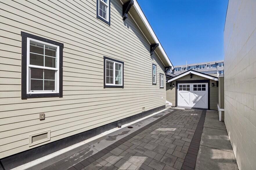 More Photos Of 917 Howard Ave, Burlingame Office Residential For Sale