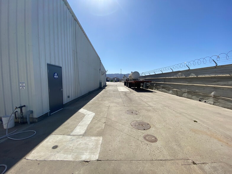 More Photos Of 20800 Spence Rd, Salinas Refrigeration Cold Storage For Sale