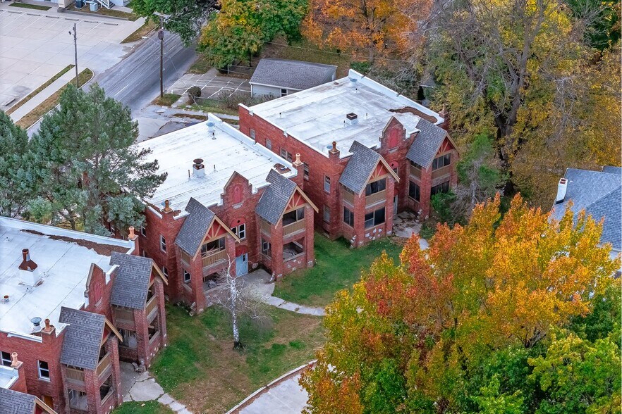 More Photos Of 148 Park Ln, Saint Joseph Apartments For Sale