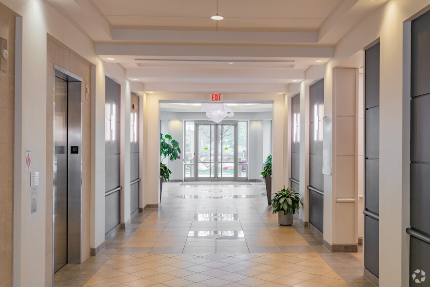 More Photos Of 1302 Concourse Dr, Linthicum Unknown For Lease