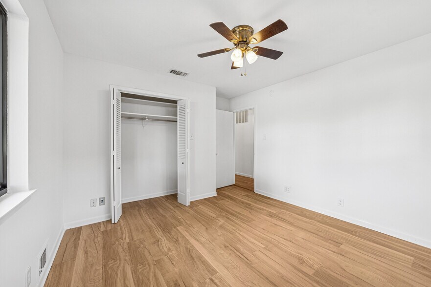 More Photos Of 7790 Main St, Frisco Office Residential For Sale