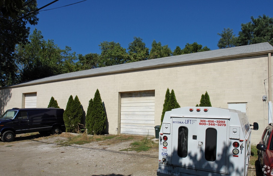 More Photos Of 1311 Cox St, Baltimore Warehouse For Sale