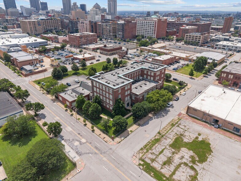 More Photos Of 814 N 19th St, Saint Louis Apartments For Sale