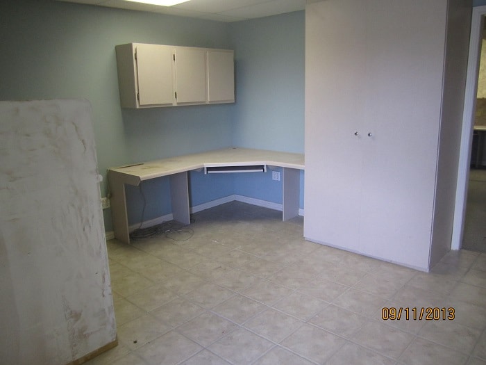 More Photos Of 12373 Scarsdale Blvd, Houston Unknown For Lease