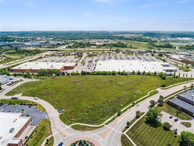 More Photos Of 2800 Heartland Dr, Coralville Land For Sale