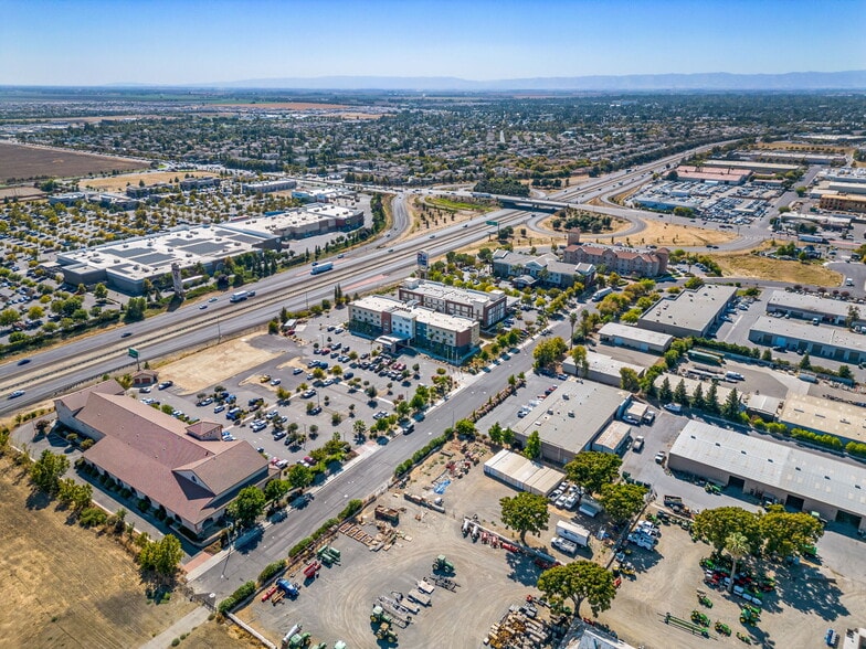 More Photos Of 2120 Freeway Dr, Woodland Land For Sale