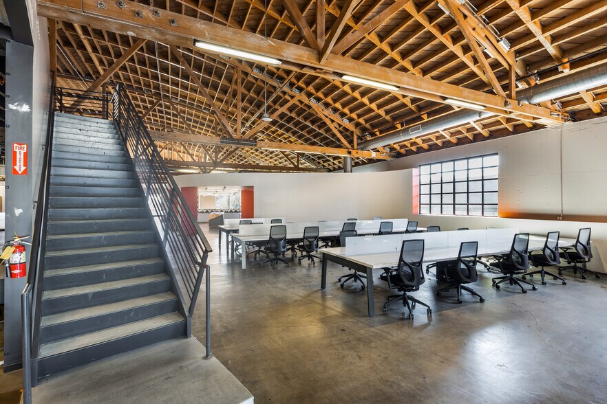 More Photos Of 3644 Eastham Dr, Culver City Loft Creative Space For Lease