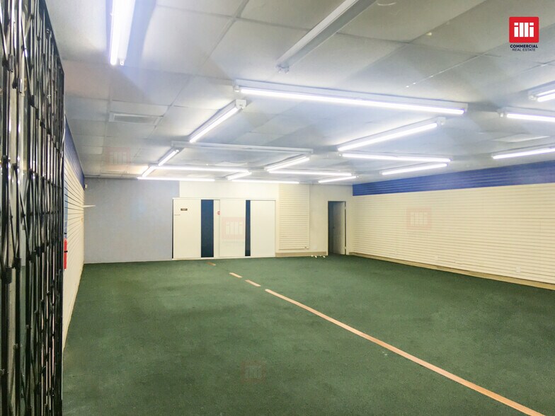 More Photos Of 2027-2055 Glenoaks Blvd, San Fernando Unknown For Lease