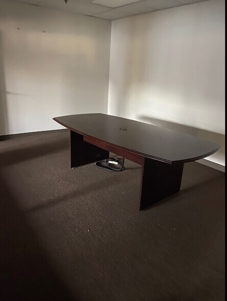 More Photos Of 1611 E 4th St, Santa Ana Loft Creative Space For Lease