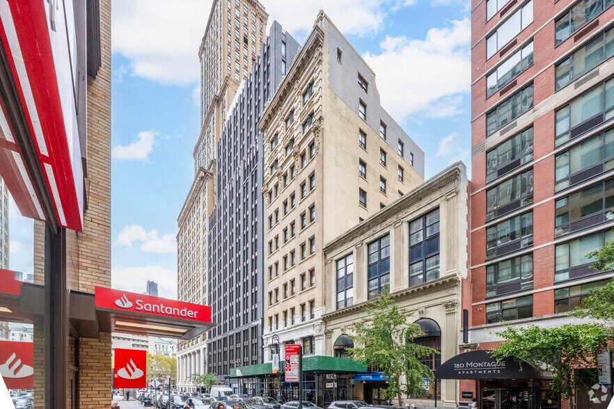 More Photos Of 188 Montague St, Brooklyn Office For Lease