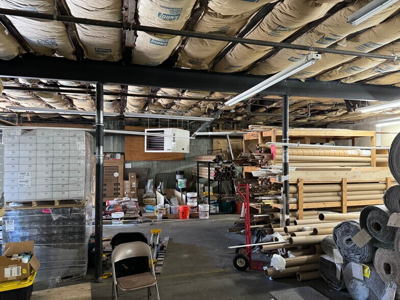 More Photos Of 29 Rocky Point Yaphank Rd, Rocky Point Storefront For Lease