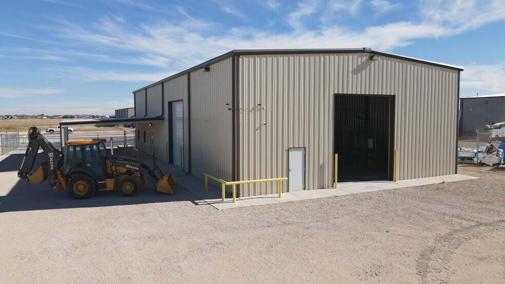 More Photos Of 2605 French dr, Hobbs Industrial For Lease