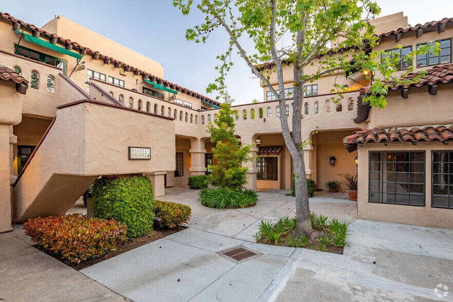 More Photos Of 16236 San Dieguito Rd, Rancho Santa Fe Unknown For Lease