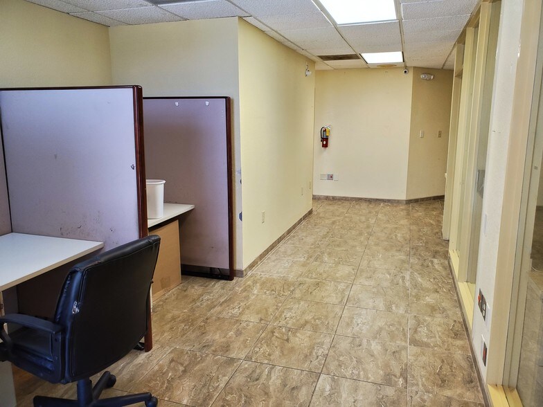 More Photos Of 5144 E Busch Blvd, Tampa Bank For Sale