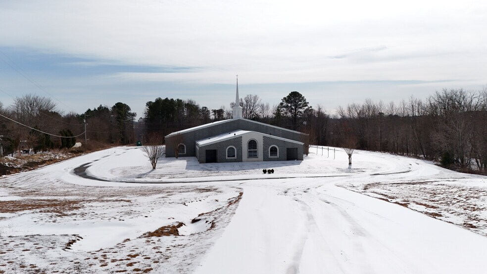 More Photos Of 574 Slate Rd, Mount Airy Religious Facility For Sale