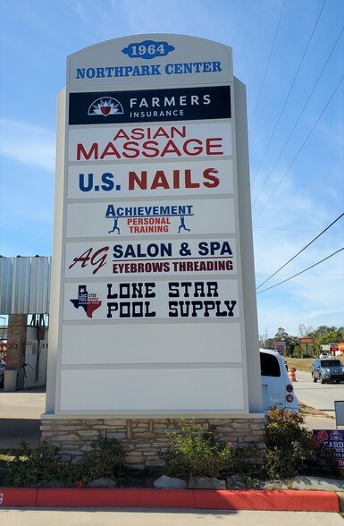More Photos Of 1964 Northpark Dr, Kingwood Storefront For Sale