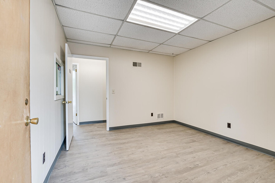 More Photos Of 451 S Washington Ave, Piscataway Medical For Lease