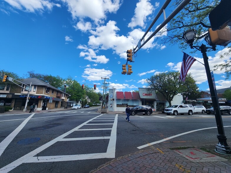 More Photos Of 248 Fort Lee Rd, Leonia Storefront Retail Office For Lease