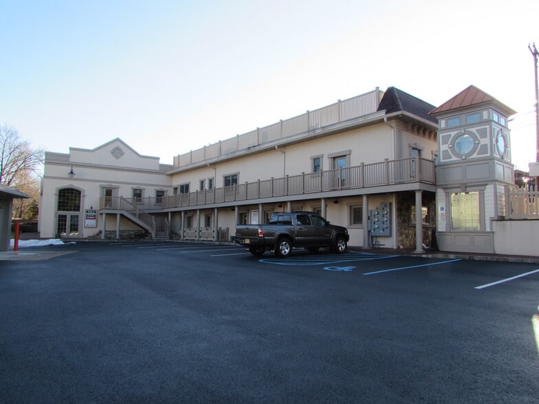 More Photos Of 626-638 Main Rd, Towaco Storefront Retail Office For Lease