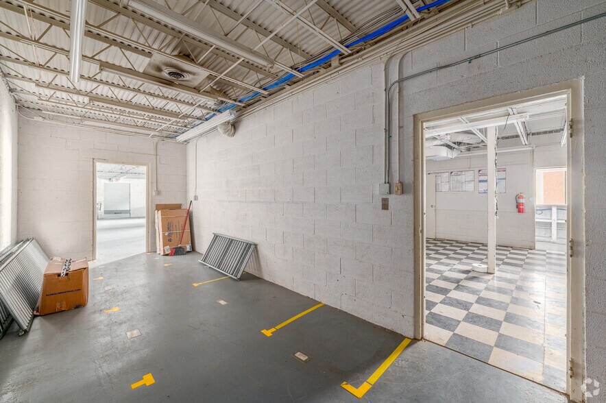 More Photos Of 630 Maryland Ave, Charleston Warehouse For Sale