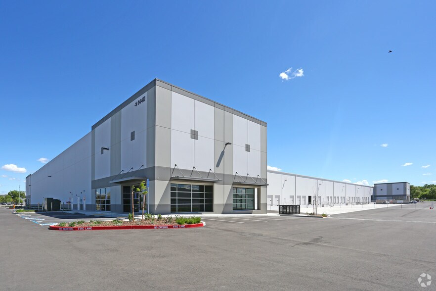 Primary Photo Of 1440 Performance Dr, Stockton Warehouse For Lease