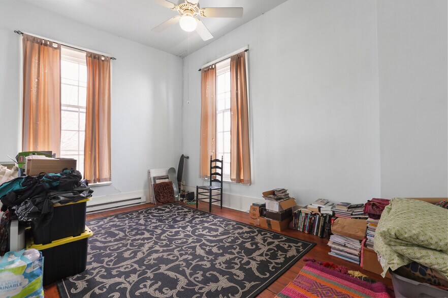 More Photos Of 100 W German St, Shepherdstown Storefront Retail Residential For Sale