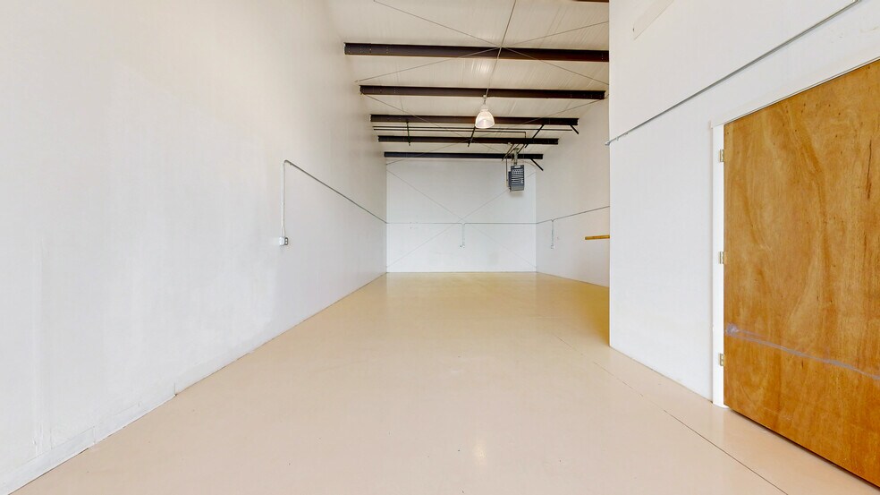 More Photos Of 200 12th St SW, Loveland Warehouse For Sale