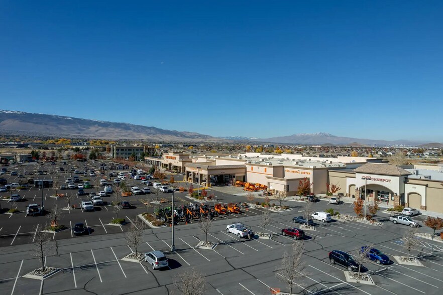 More Photos Of 1011 Steamboat Pky, Reno Unknown For Lease