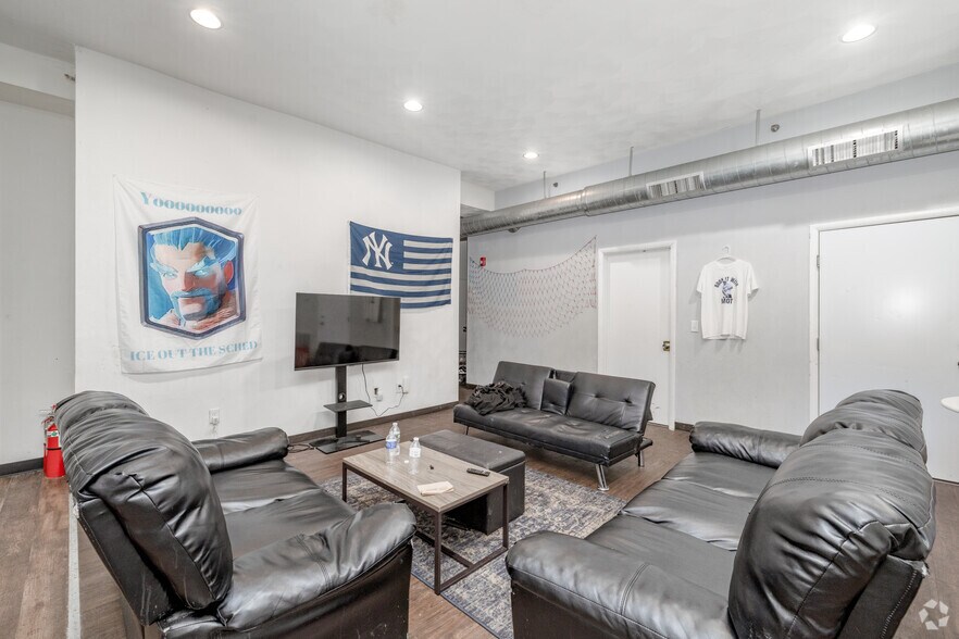 More Photos Of 221 Washington St, Binghamton Unknown For Sale