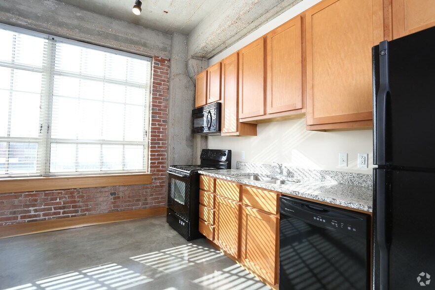 More Photos Of 24 S Spring Ave, Saint Louis Apartments For Sale