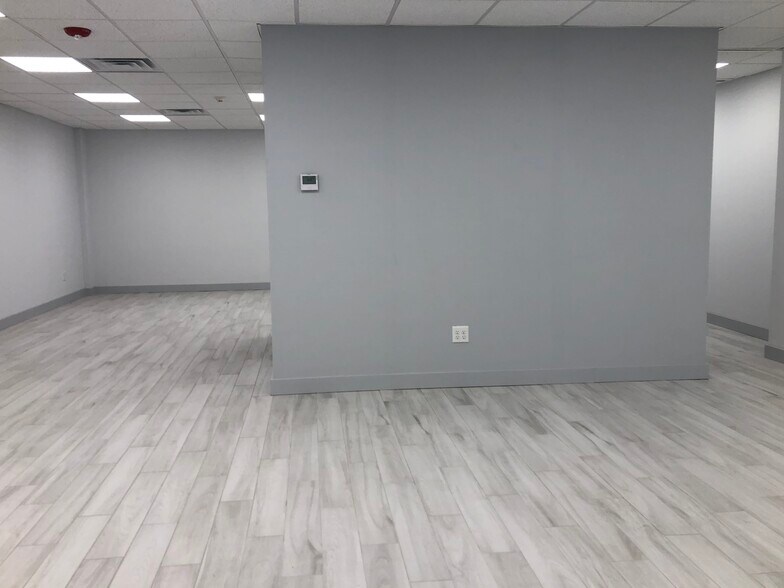 More Photos Of 555 Gorge Rd, Cliffside Park Apartments For Lease