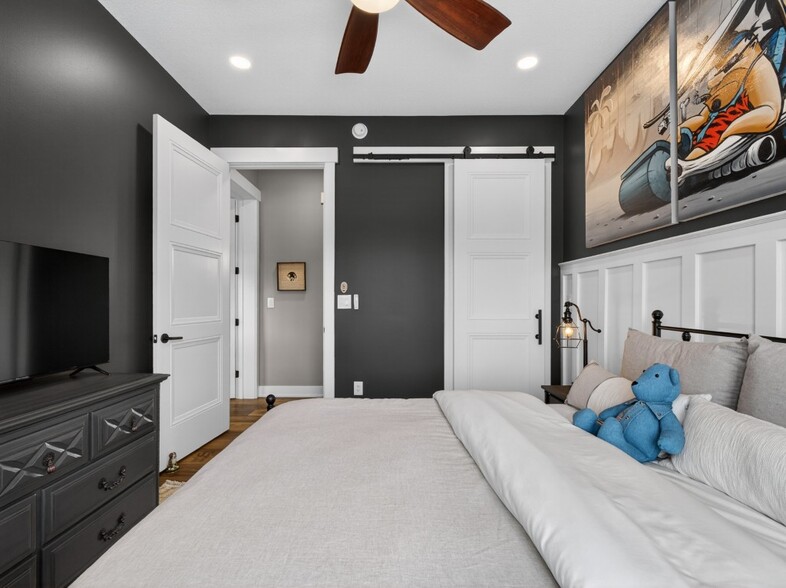 More Photos Of 15306 Covington Rd, Fort Wayne Flex For Sale