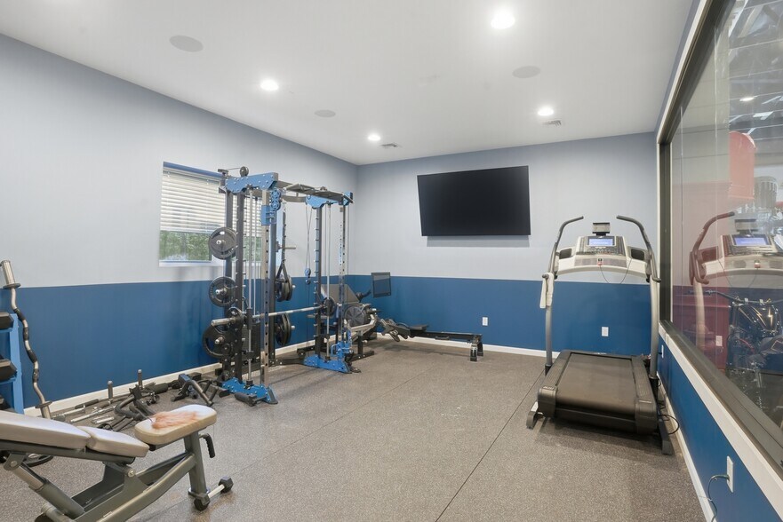 More Photos Of 51 Redder rd, Pine Bush Flex For Sale