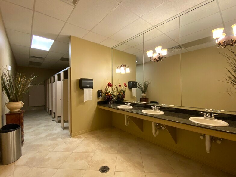 More Photos Of 6350 Venecia Dr, Bossier City Specialty For Lease