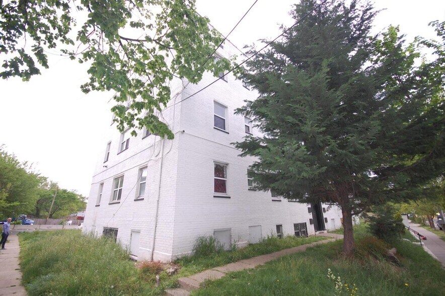 More Photos Of 4301-4313 Wheeler Rd SE, Washington Apartments For Sale