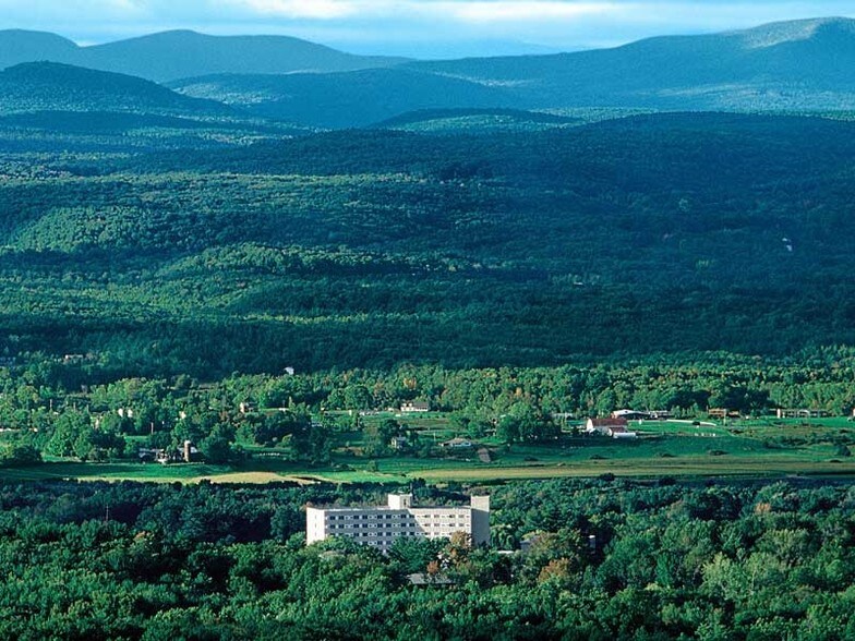 More Photos Of 400 Granite Rd, Kerhonkson Hotel For Sale